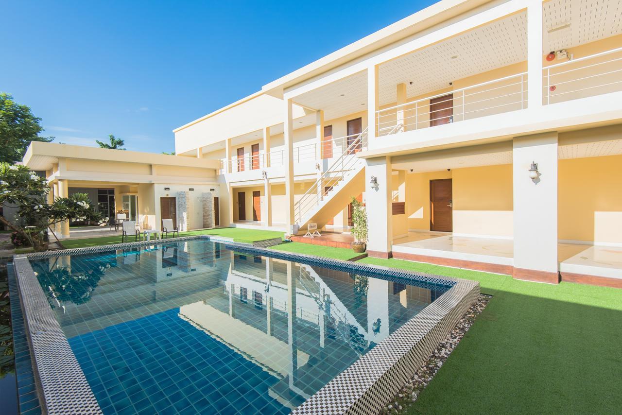 Baan Talay See Cream Resort Samut Songkhram Exterior foto