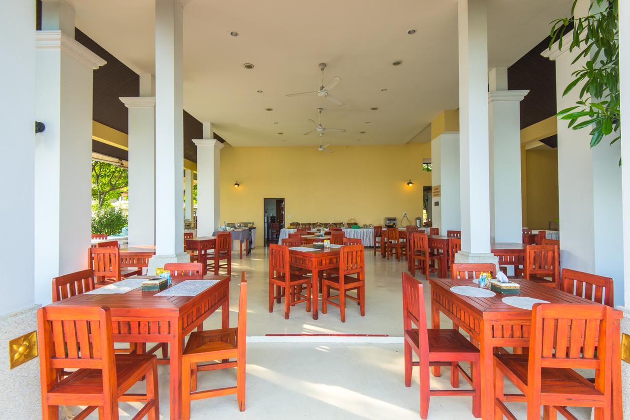 Baan Talay See Cream Resort Samut Songkhram Exterior foto